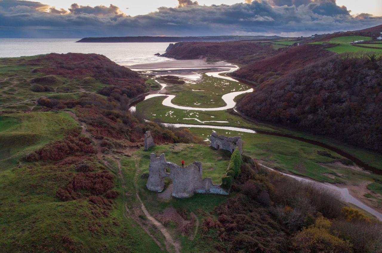 Luxury Property With Hot Tub And Sea Views Oystermouth Екстер'єр фото